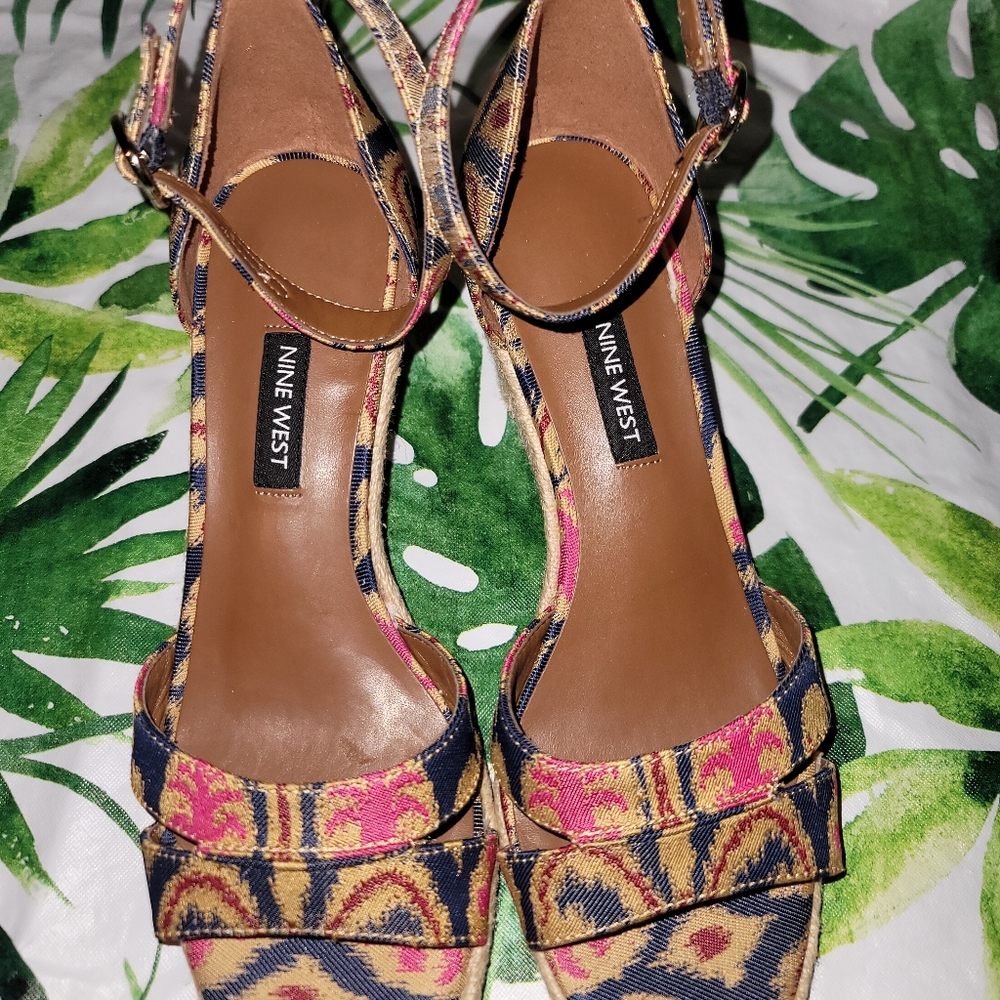 NINE WEST women's Jeranna fabric open toe casual platform sandals
